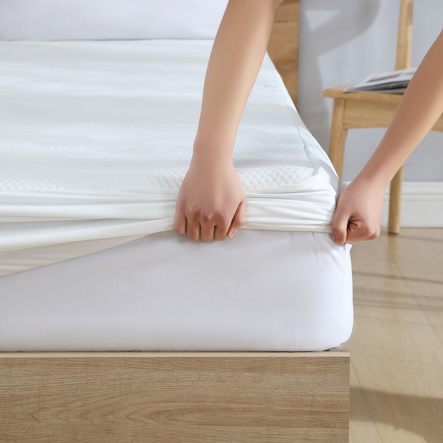 Sleepy's Deluxe Comfort Cool Mattress Protector