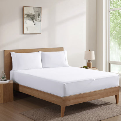 Sleepy's Signature Total Defense Mattress Protector
